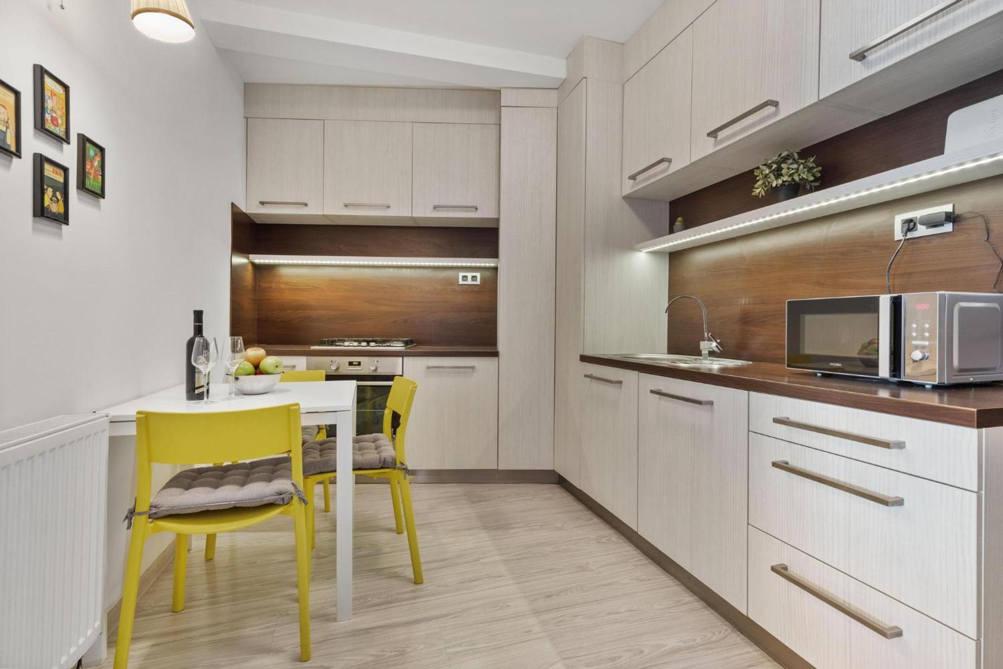 Apple Apartment Bratislava Buitenkant foto